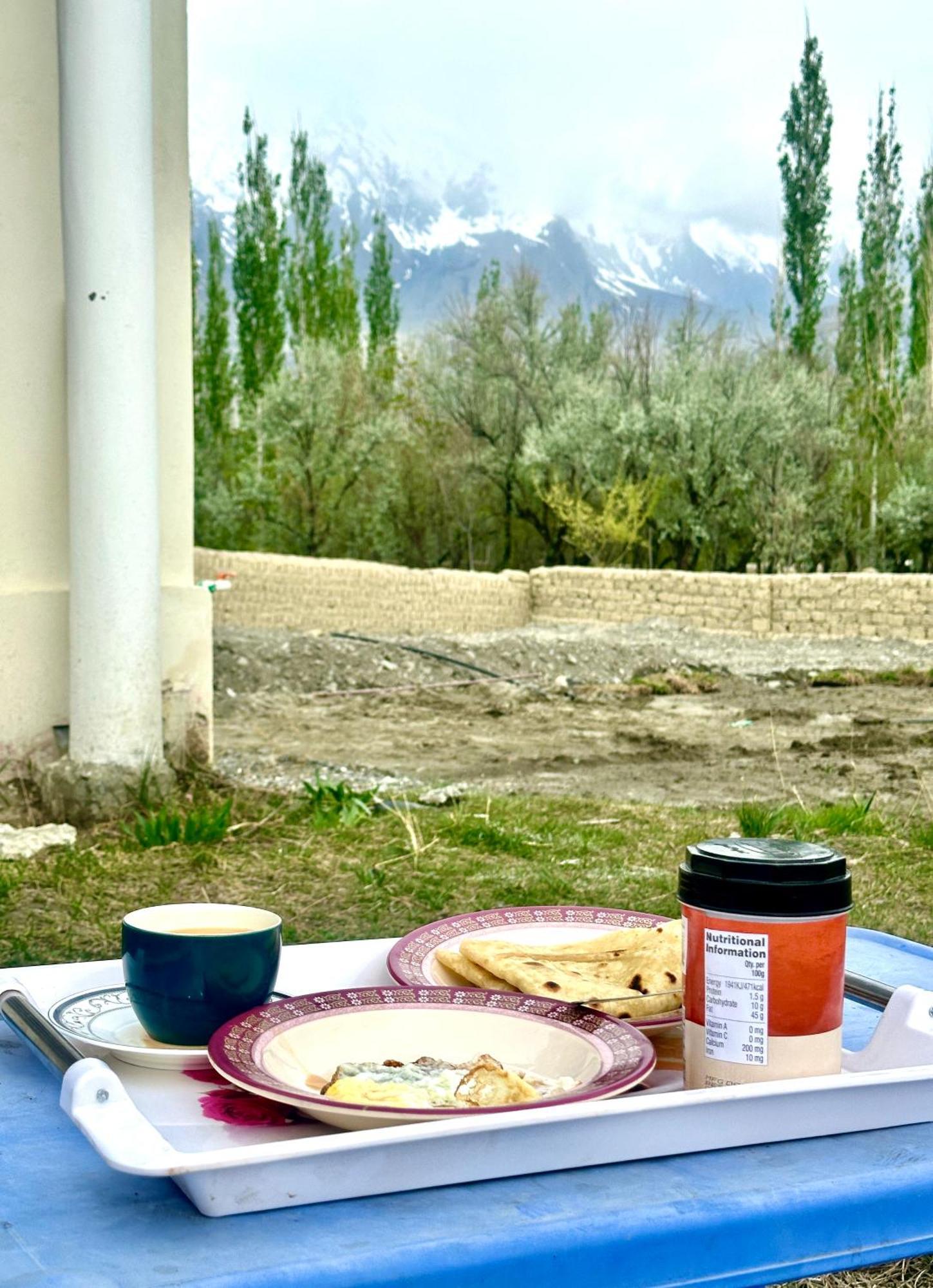 Indus Cabana Lodge Skardu Exterior foto